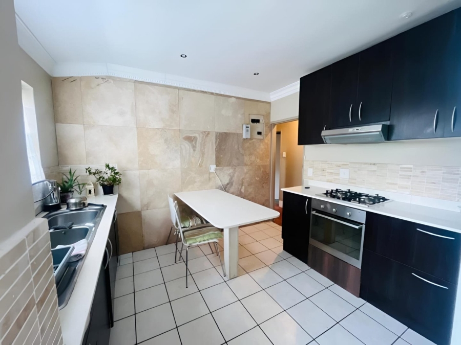 3 Bedroom Property for Sale in Wetton Western Cape